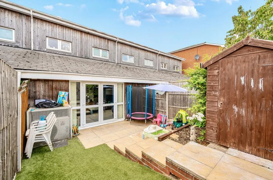 Chatham Close, Salisbury, SP1, photo 8