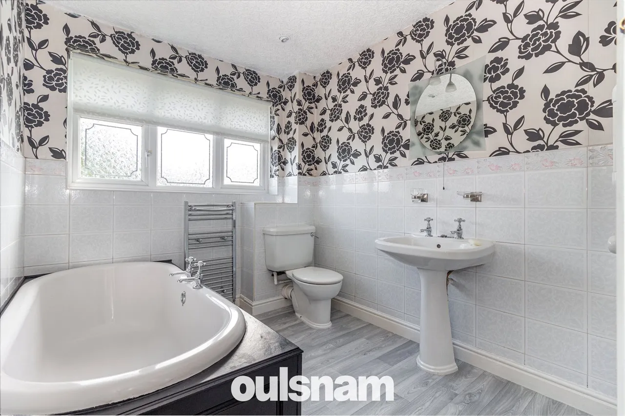 Jiggins Lane, Bartley Green, Birmingham, B32 3LE, photo 9