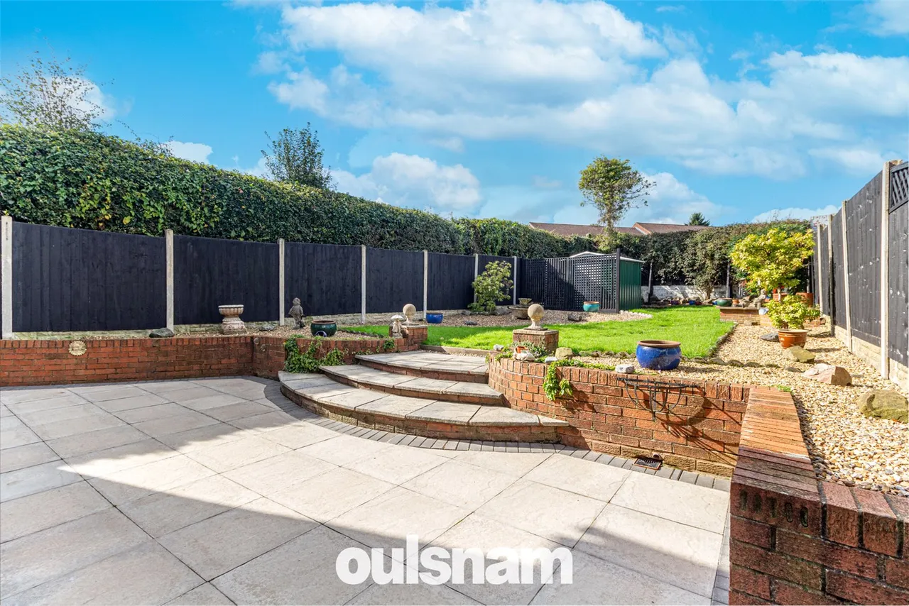 Jiggins Lane, Bartley Green, Birmingham, B32 3LE, photo 2