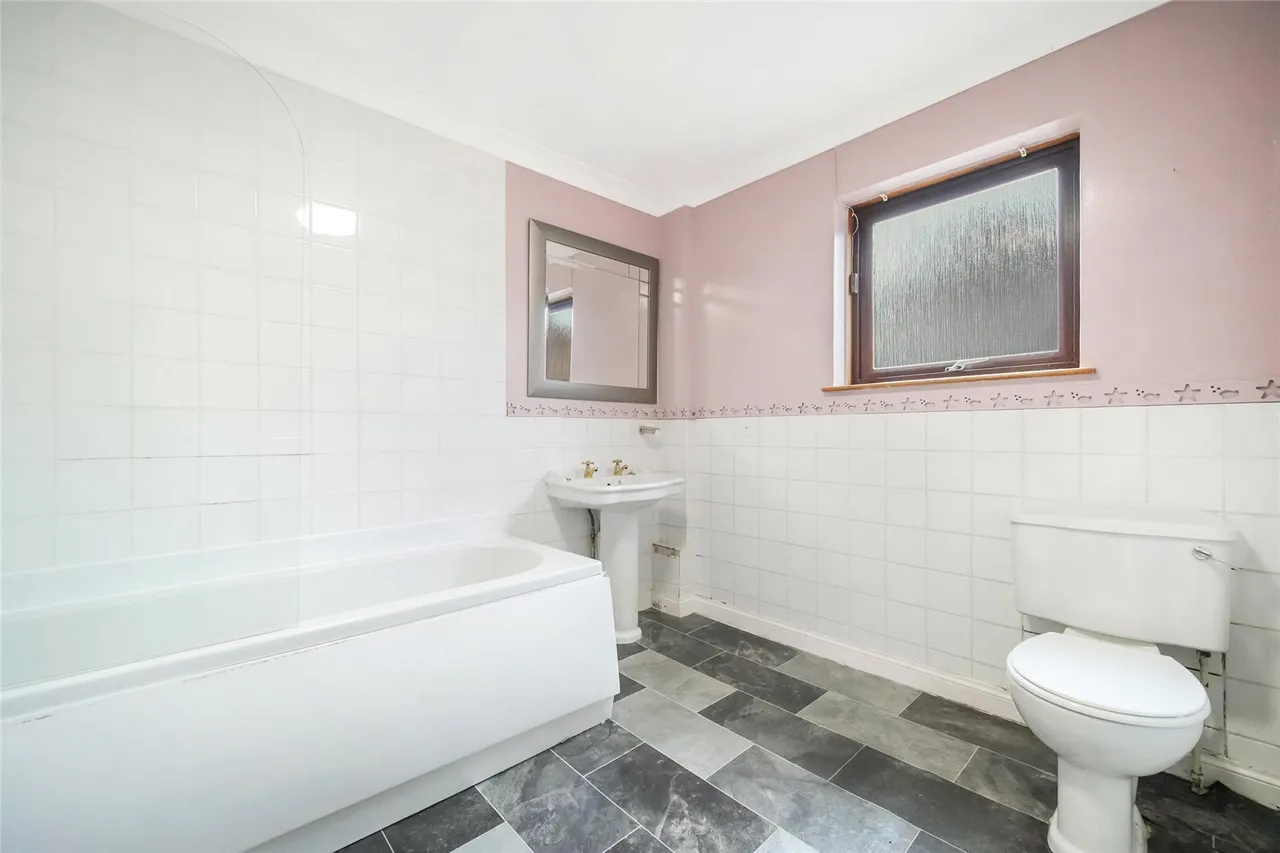 Sheephousehill, Fauldhouse, Bathgate, West Lothian, EH47, photo 6
