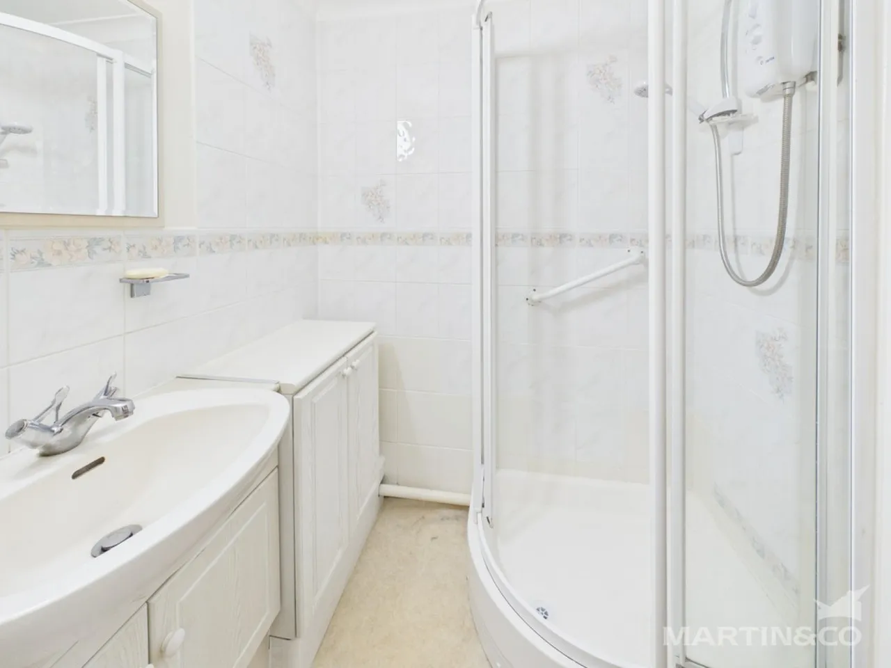 Flat 32 Homecroft House, photo 5