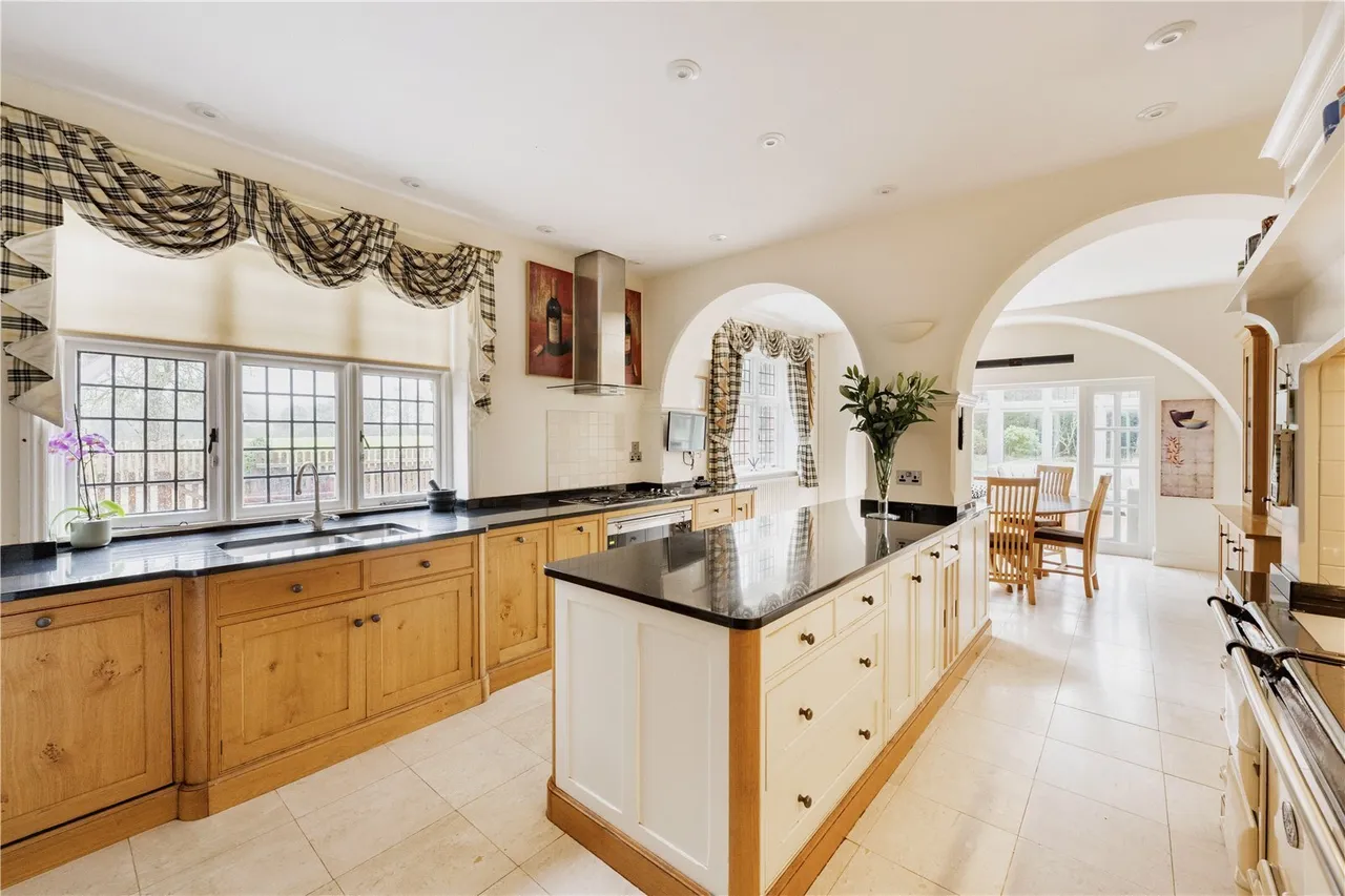 Church Road, Booton, NR10, photo 6