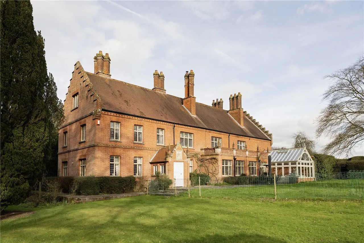Church Road, Booton, NR10, photo 3