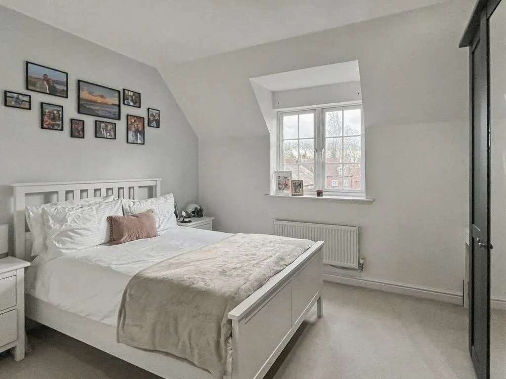 Grange Drive, High Wycombe HP13 5GQ, photo 8