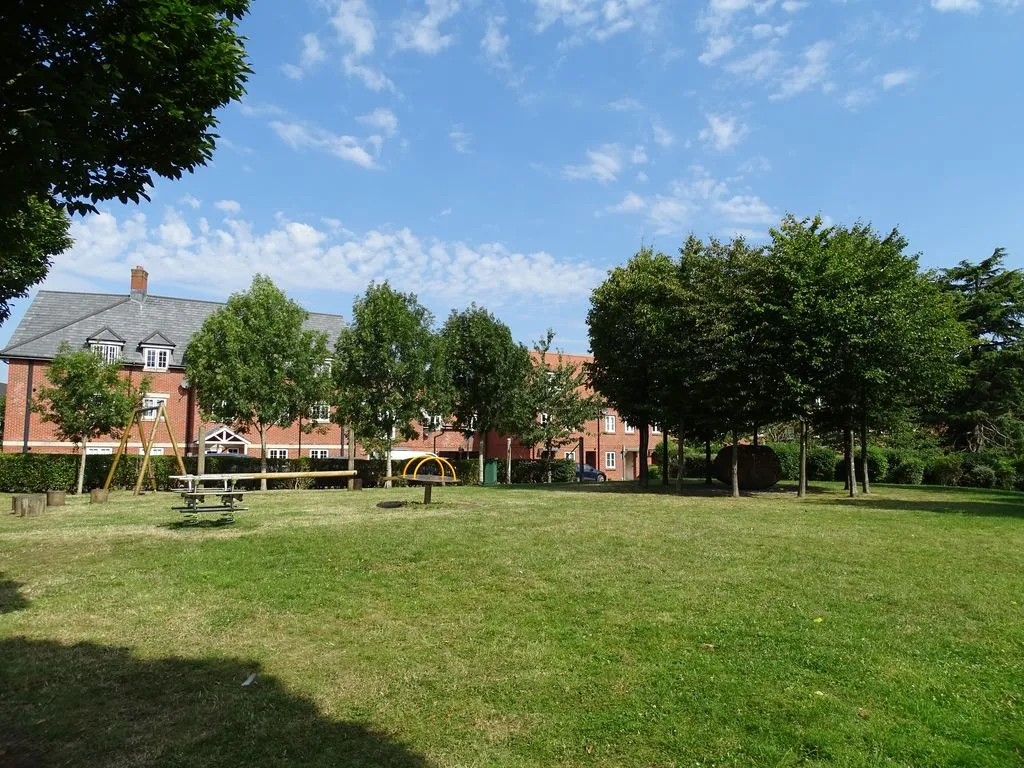 Grange Drive, High Wycombe HP13 5GQ, photo 14