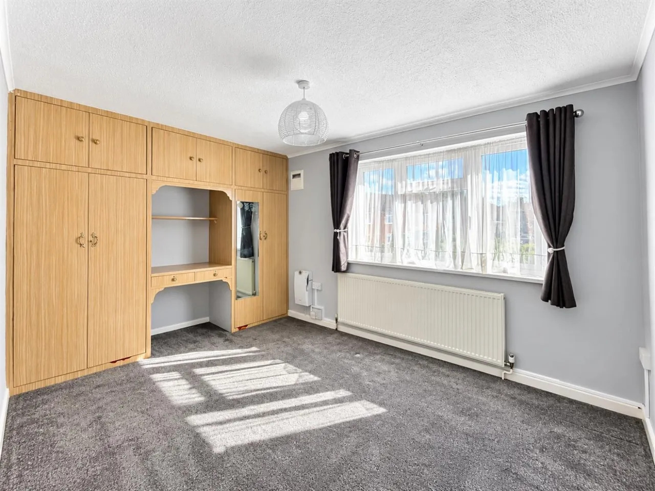 Terraced For SaleField Close, Cranford, TW4, photo 5
