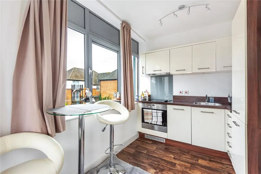 1 bed flat for sale, Between Towns Road, Oxford, OX4
