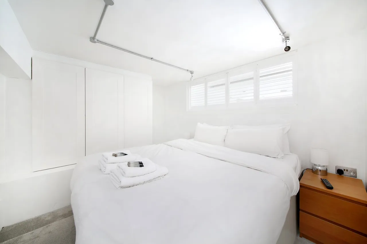 Gwynne Road, London, SW11, photo 9