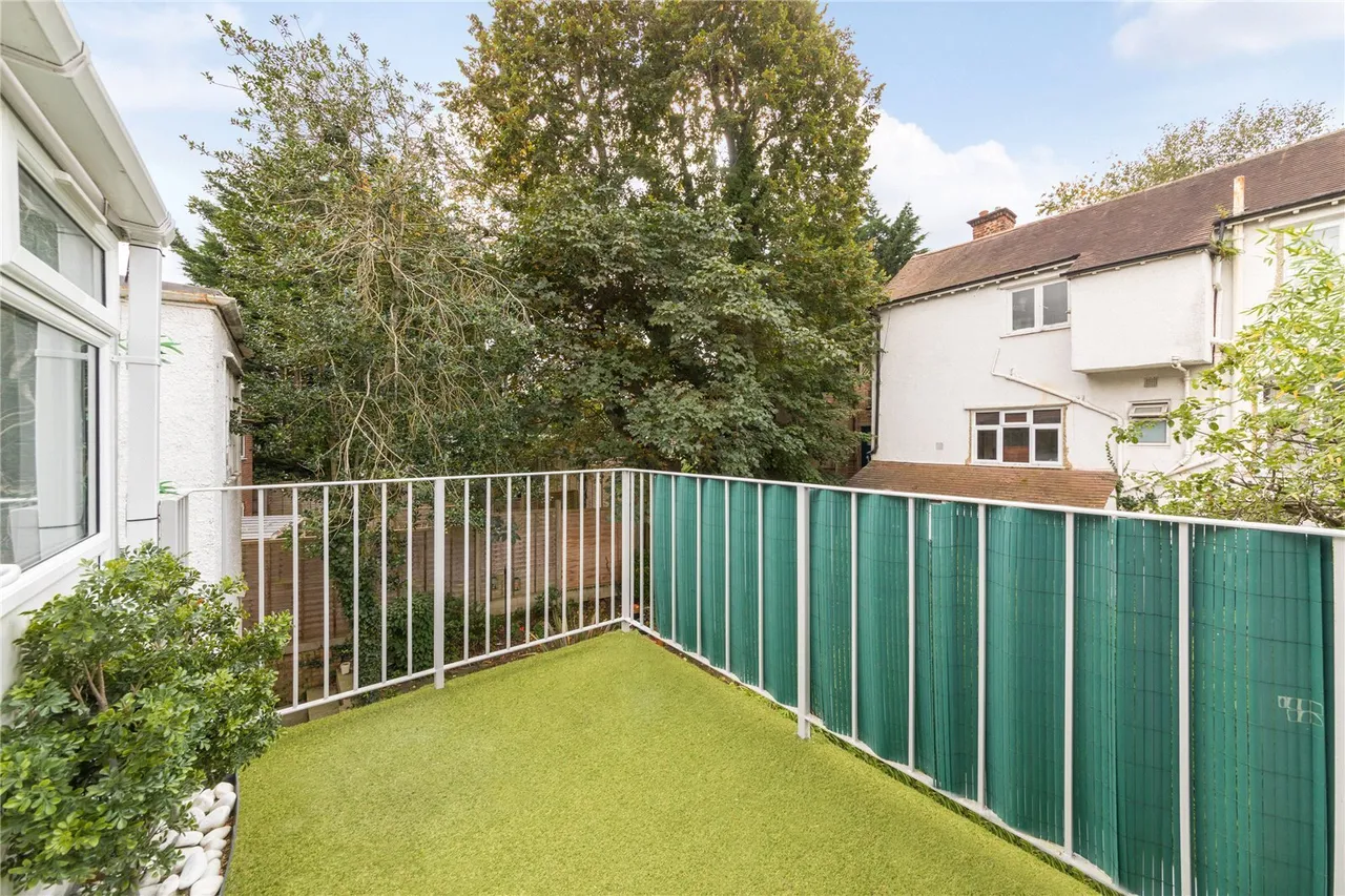 North End Road, Golders Green, NW11, photo 6