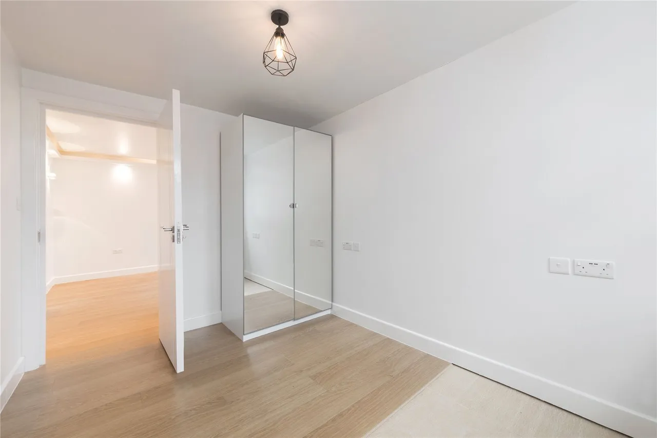 North End Road, Golders Green, NW11, photo 11