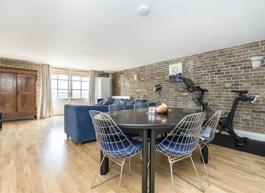 Wapping Wall, Wapping Wall, E1W, photo 2
