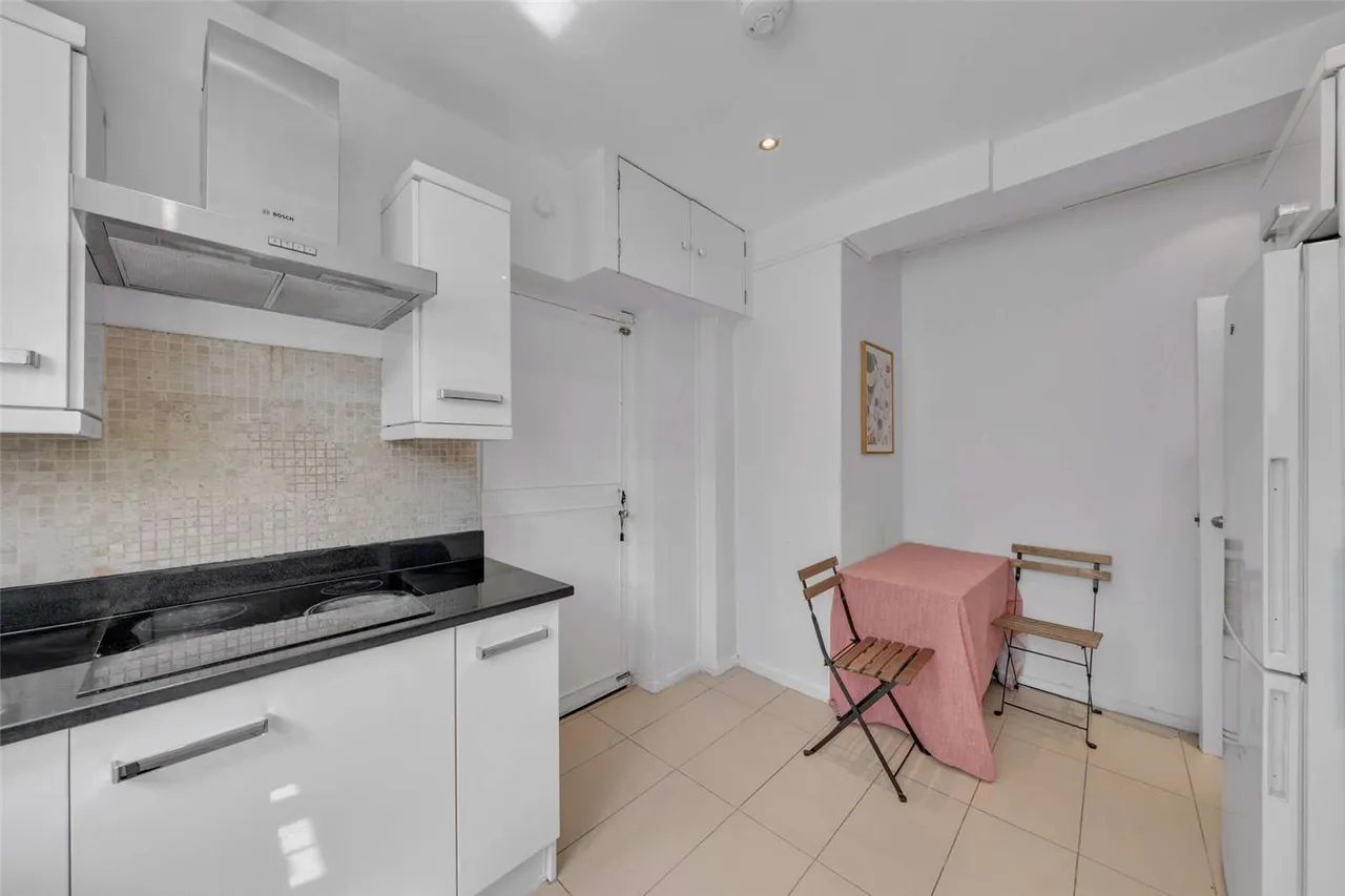 Wellington Road, London, NW8 9TA, photo 9
