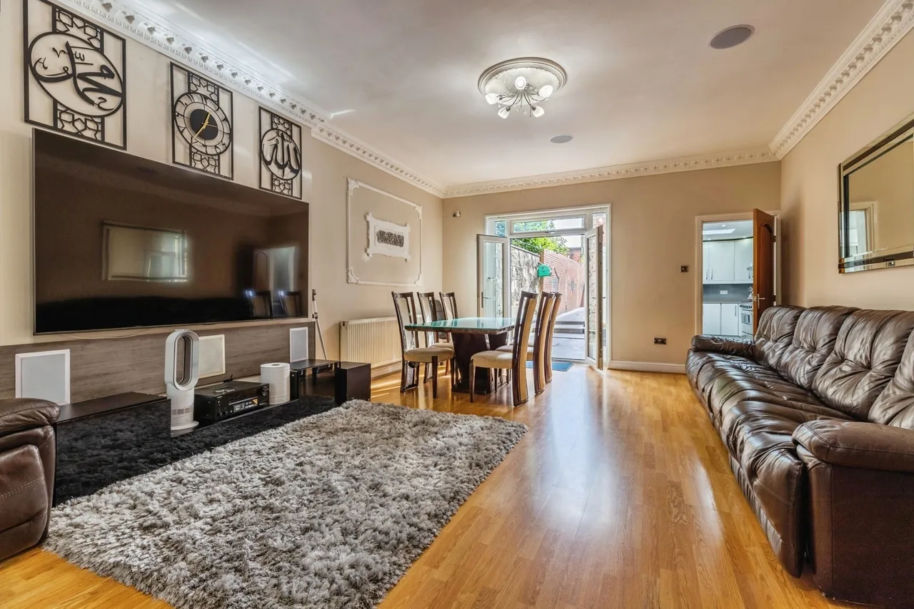 Kilnerdeyne Terrace, Rochdale, OL16, photo 16