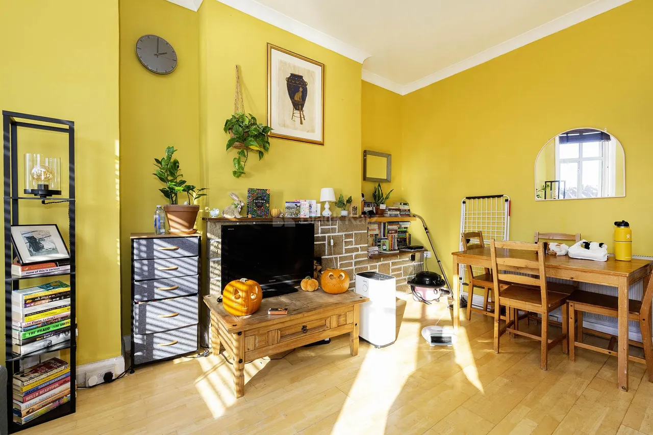 Fordwych Road, London, NW2, photo 9