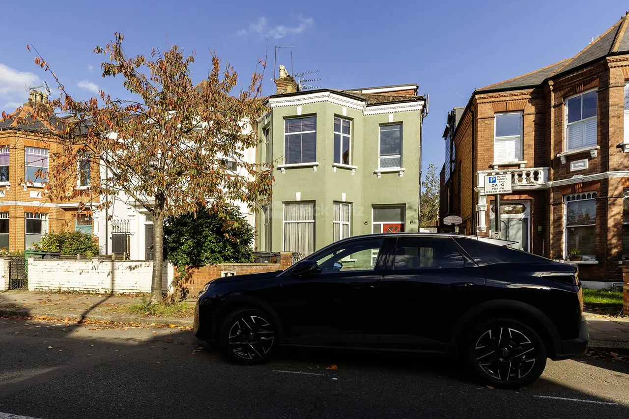 Fordwych Road, London, NW2, photo 15