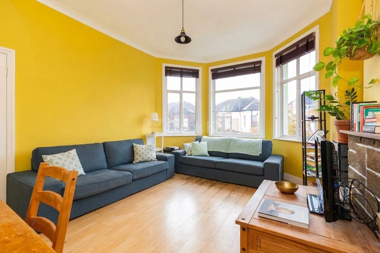 3 bed property to rent, Fordwych Road, London, NW2