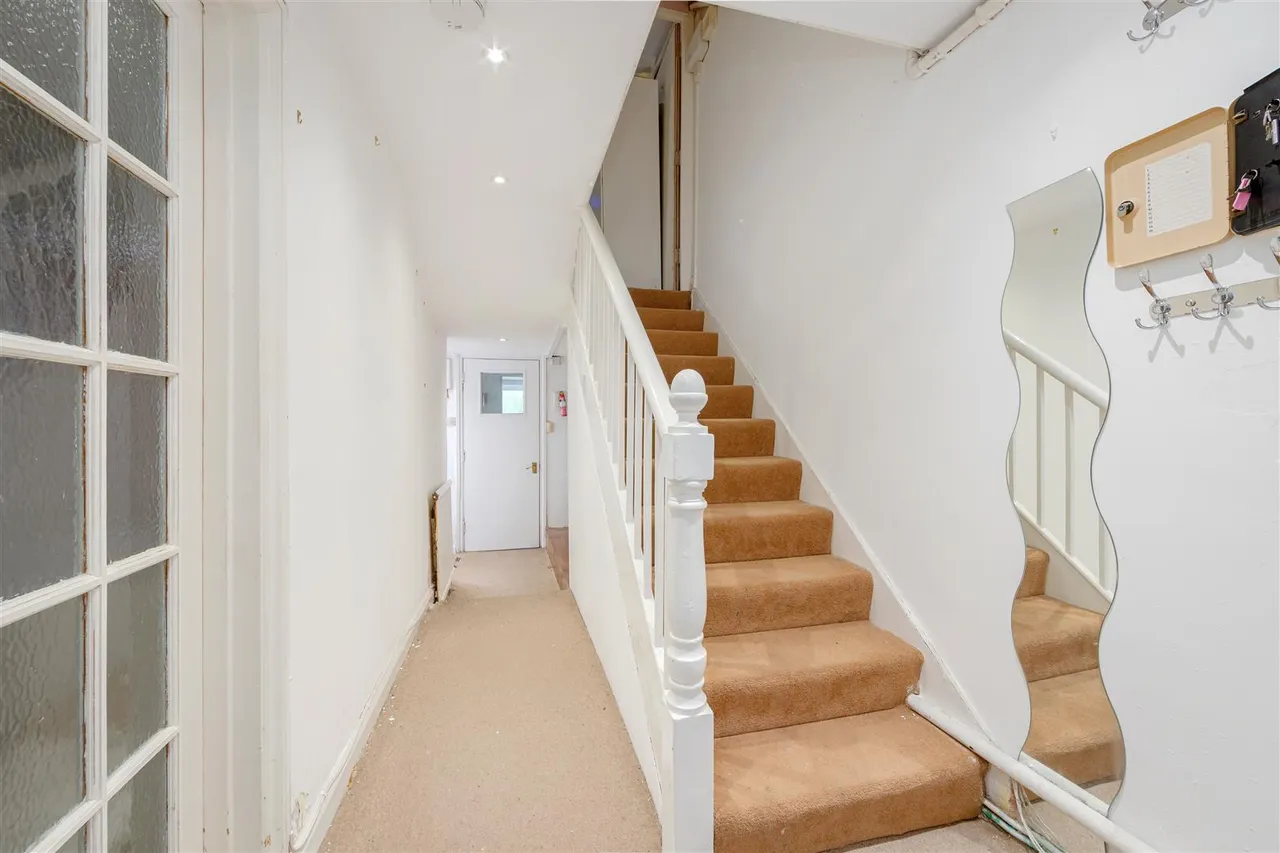 Bramshill Gardens, London, NW5, photo 8