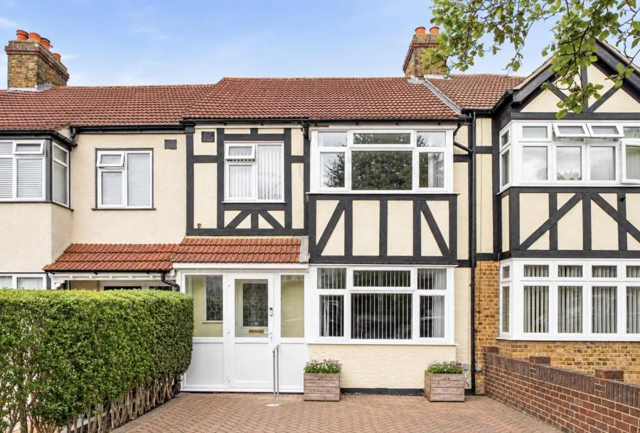 3 bed house for sale, Church Hill Road, Cheam, SM3