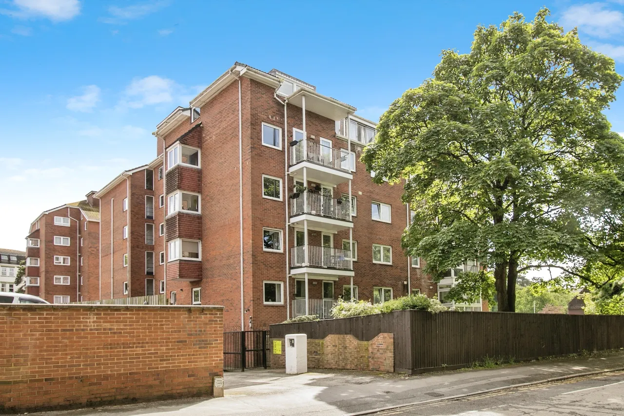 Christchurch Road, Bournemouth, BH1, photo 15