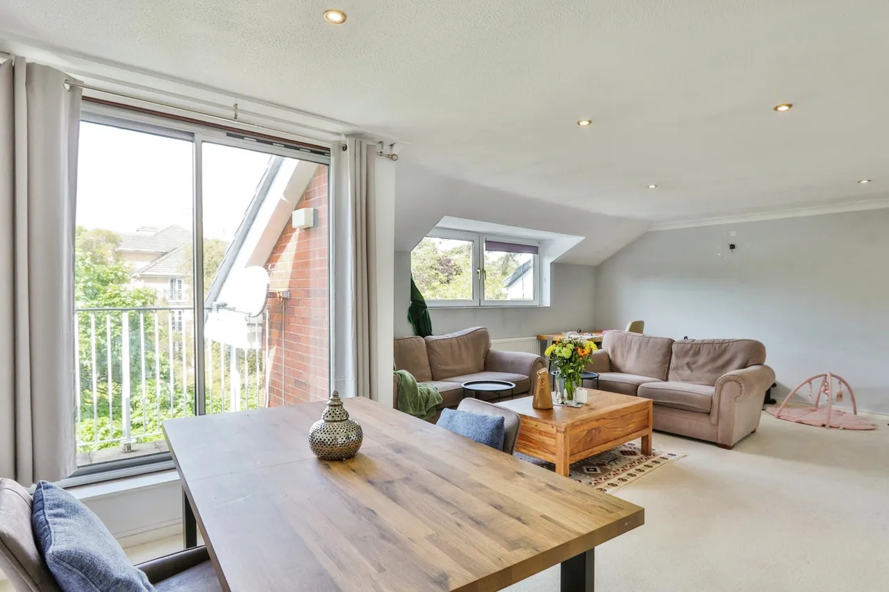 Christchurch Road, Bournemouth, BH1, photo 9