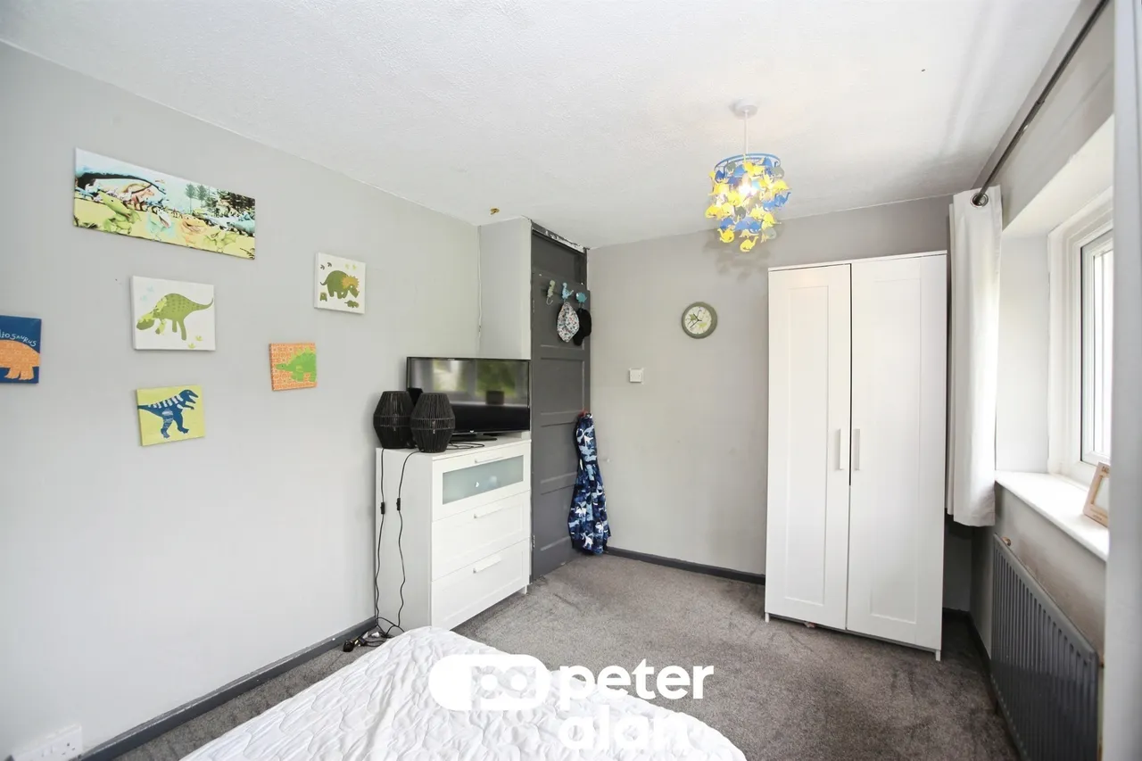The Close, Hengoed, CF82, photo 10