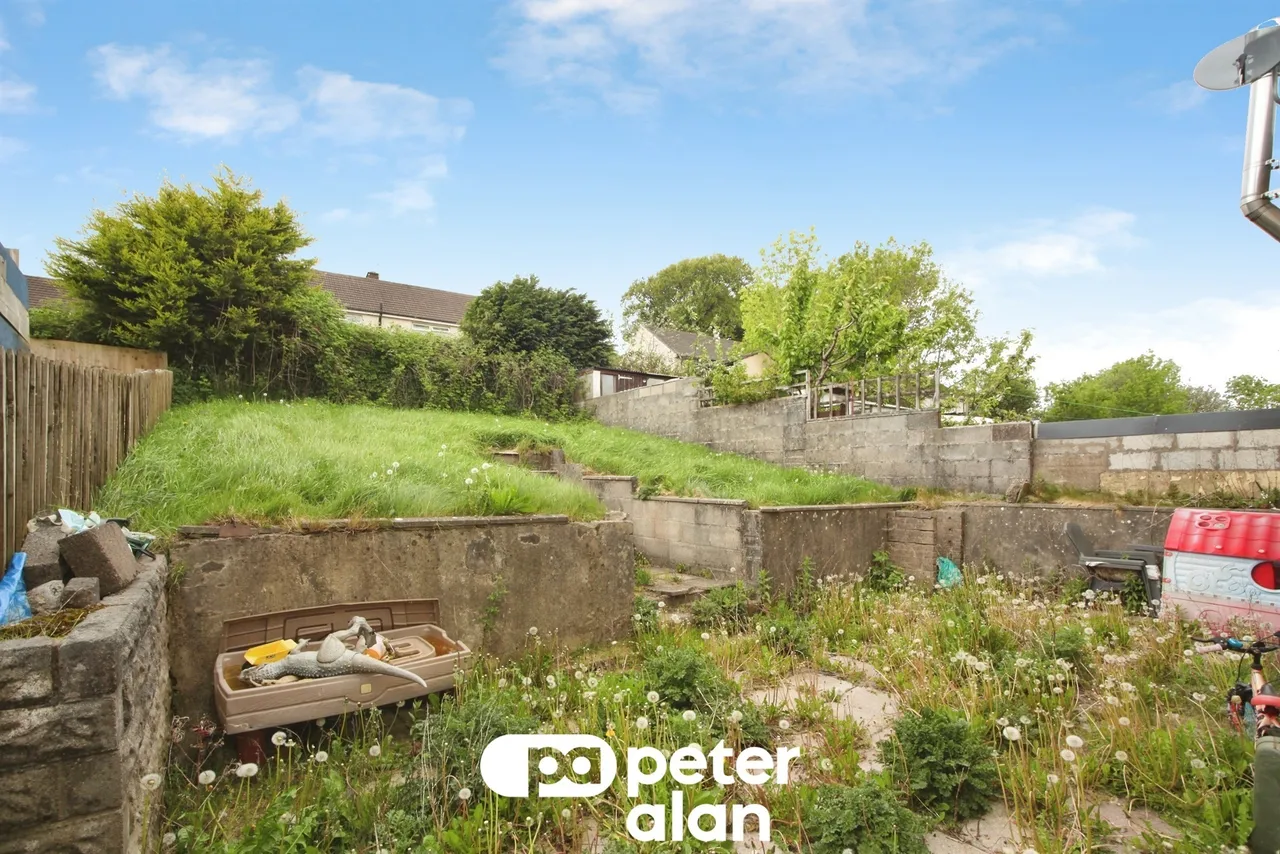 The Close, Hengoed, CF82, photo 15