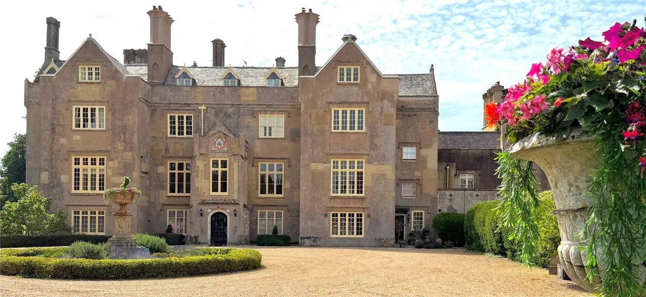 Hurn Court Lane, Hurn, BH23, photo 45