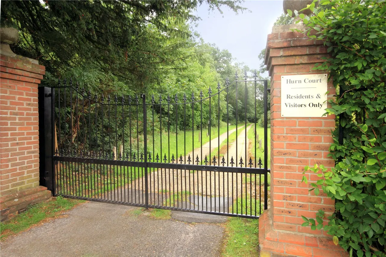 Hurn Court Lane, Hurn, BH23, photo 36