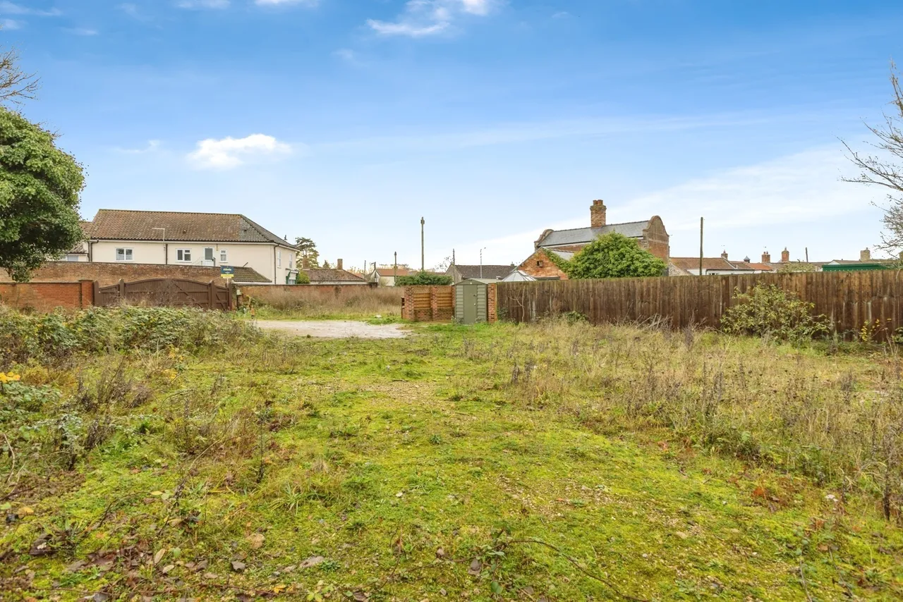 Saham Road, Watton, Thetford, Norfolk, IP25, photo 19