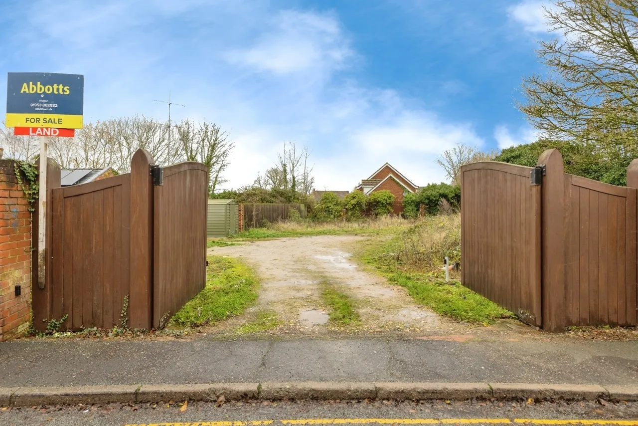 Saham Road, Watton, Thetford, Norfolk, IP25, photo 11