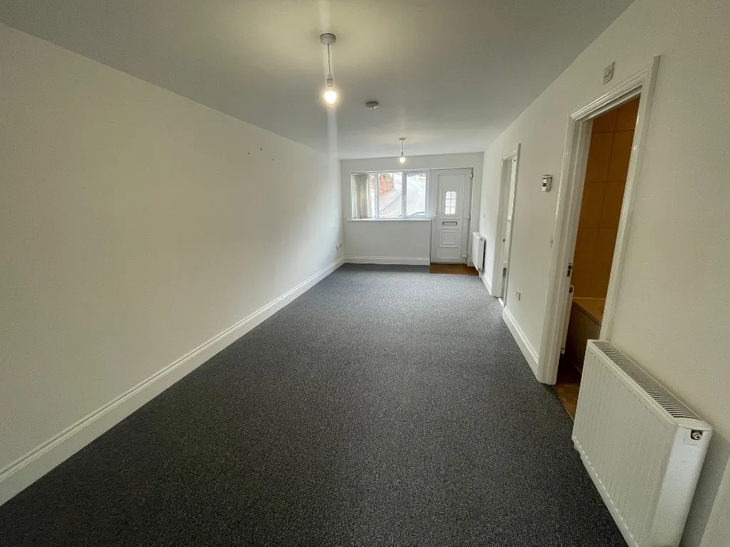 2 bed flat to rent, Tansley Street, Wincobank, S9