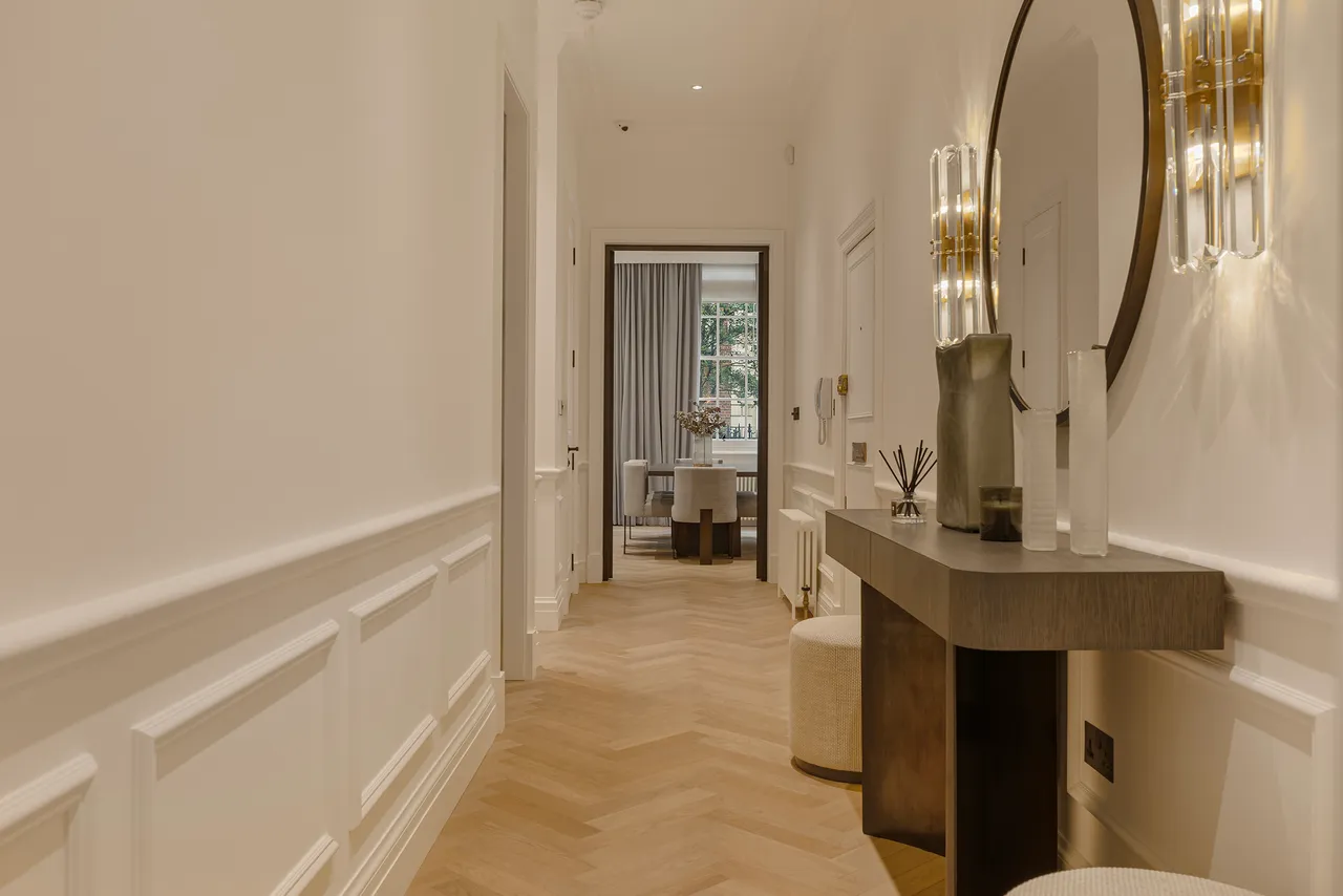 Upper Brook Street, Mayfair, London, photo 6