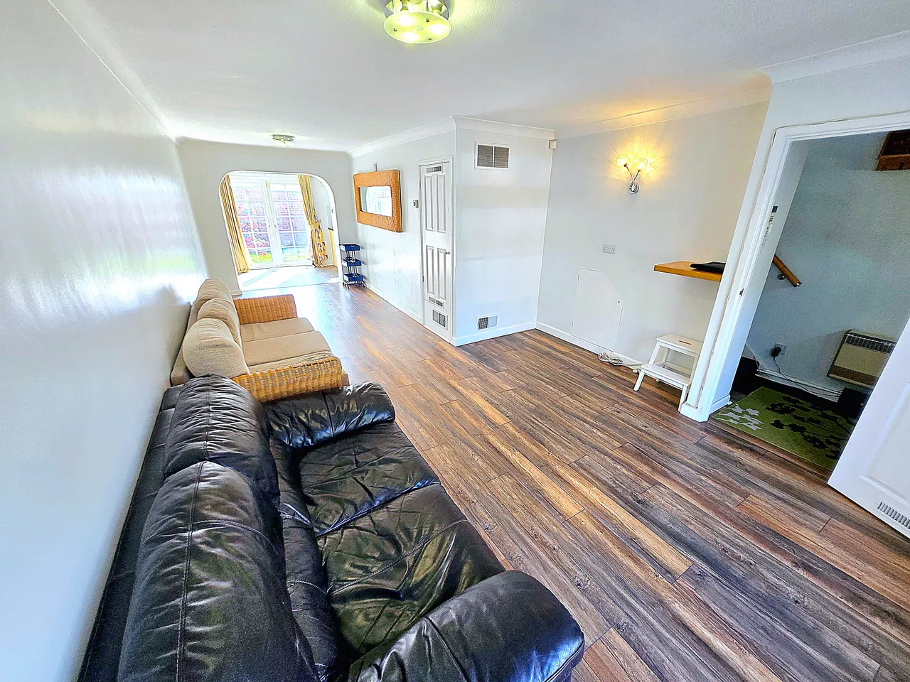 Bassett Way, Greenford, UB6, photo 2