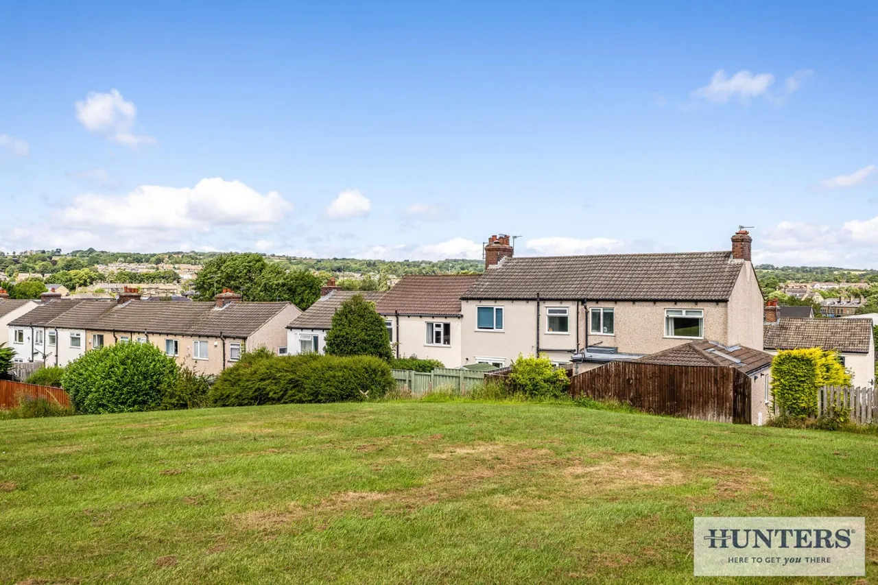 Silverdale Avenue, Guiseley, LS20, photo 19