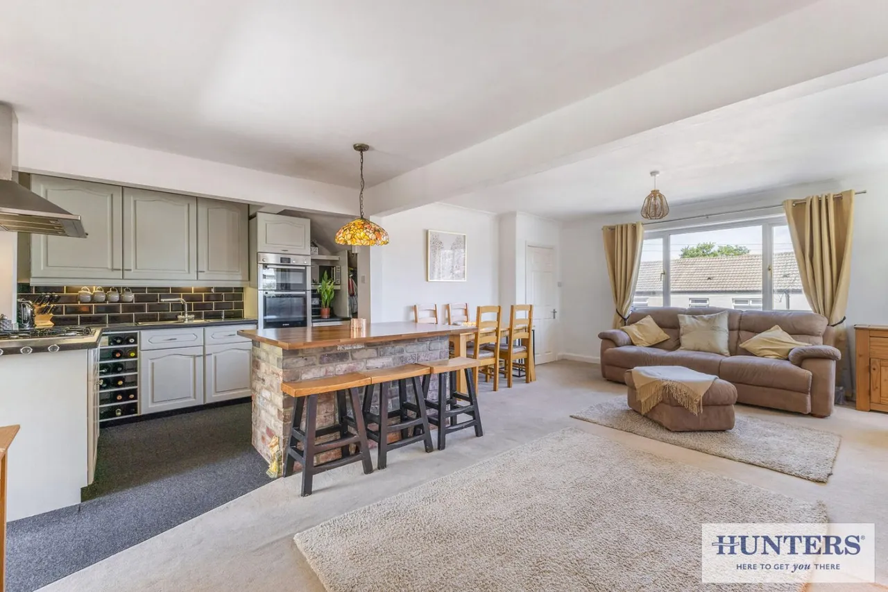 Silverdale Avenue, Guiseley, LS20, photo 4