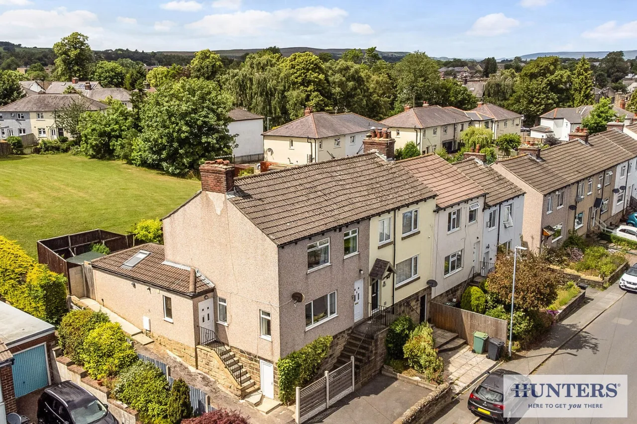 3 bed house for sale, Silverdale Avenue, Guiseley, LS20