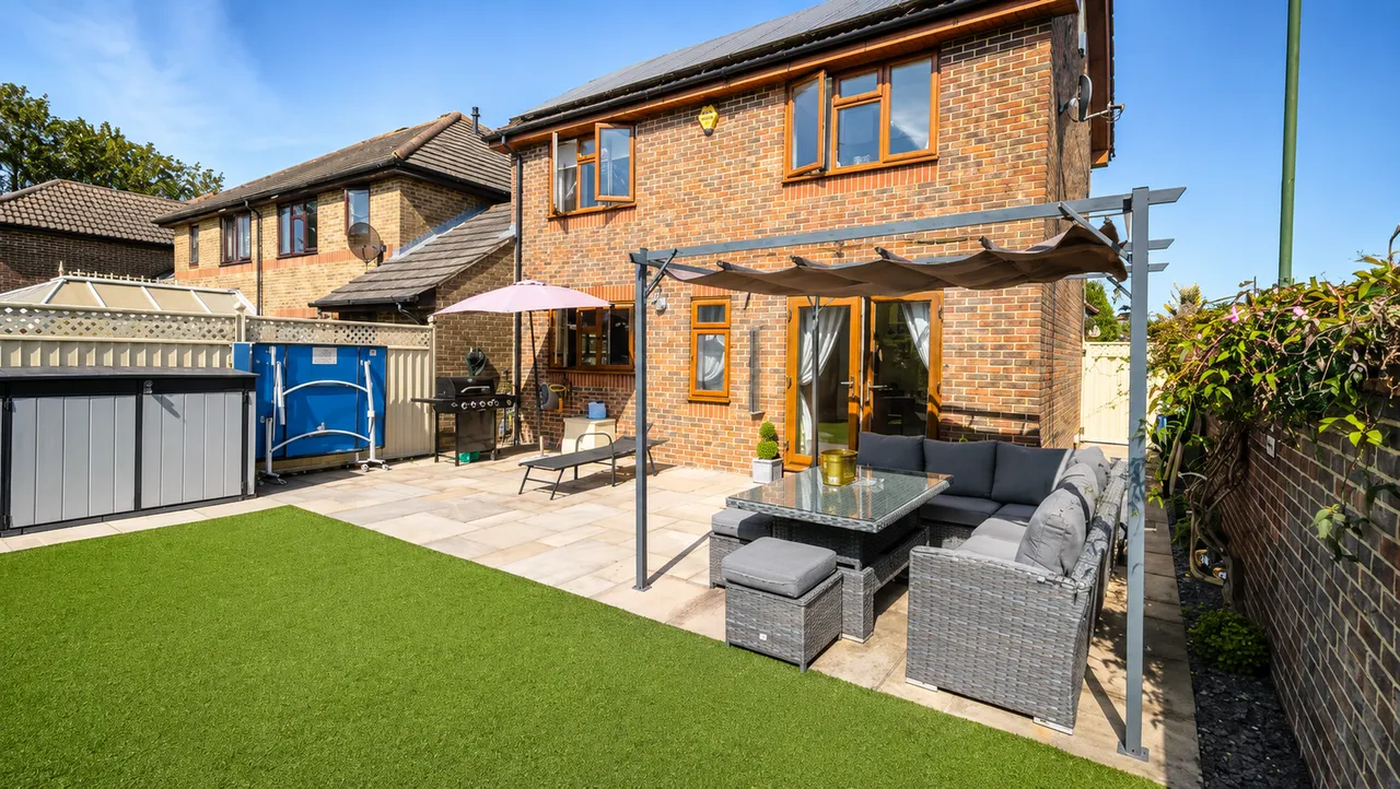 Hayes Road, Greenhithe, DA9 9DW, photo 5
