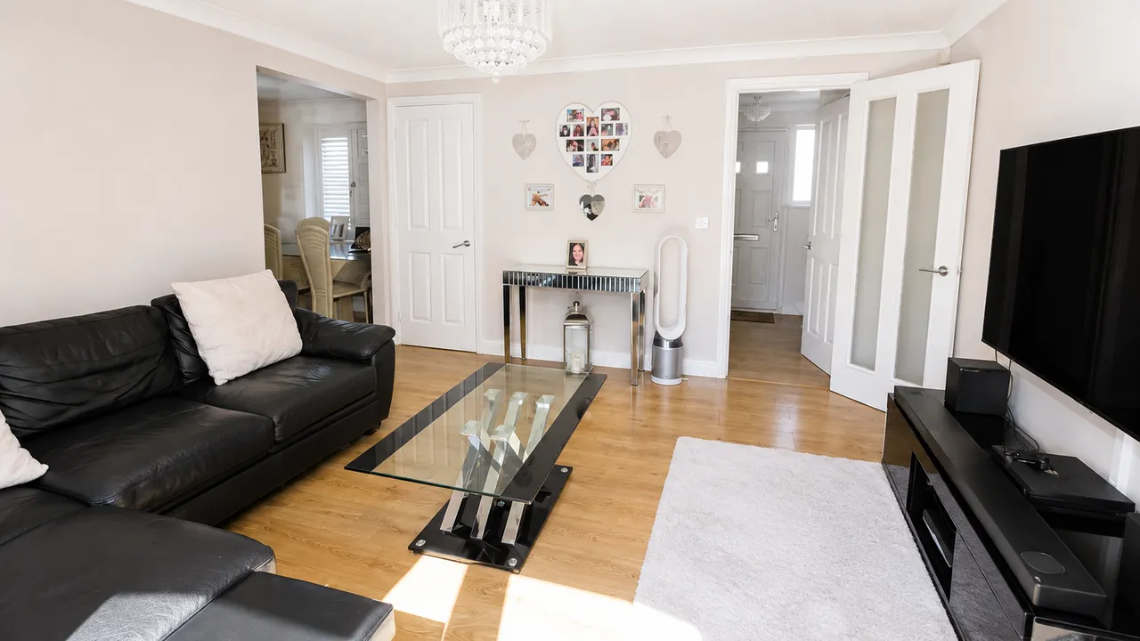 Hayes Road, Greenhithe, DA9 9DW, photo 8