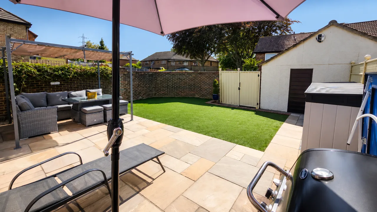 Hayes Road, Greenhithe, DA9 9DW, photo 4