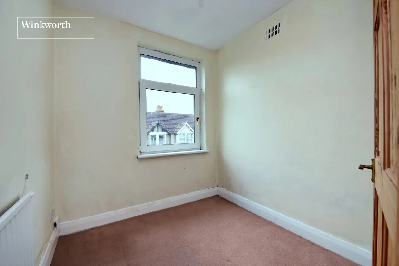 Moreton Road, Worcester Park, KT4, photo 11