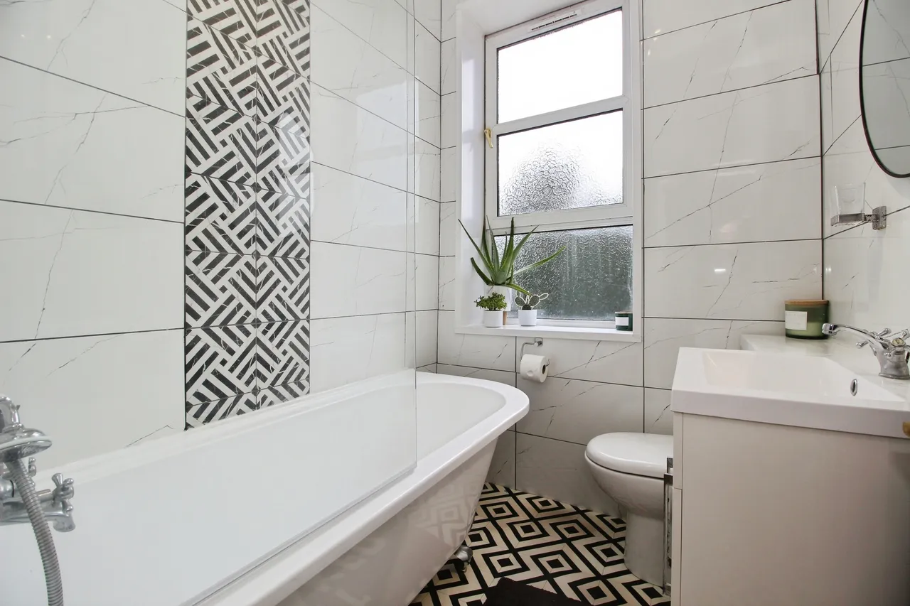 Oaks Road, Batley, photo 9