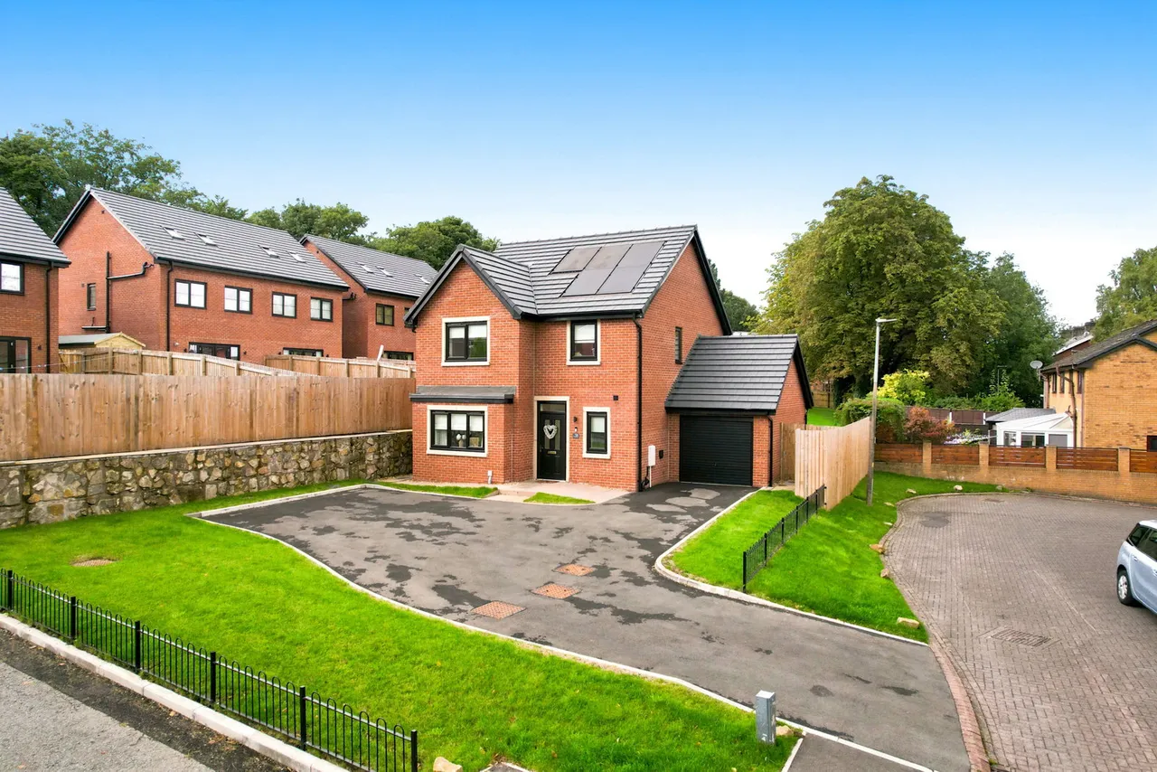 Avondale Mews, Darwen, BB3, photo 50