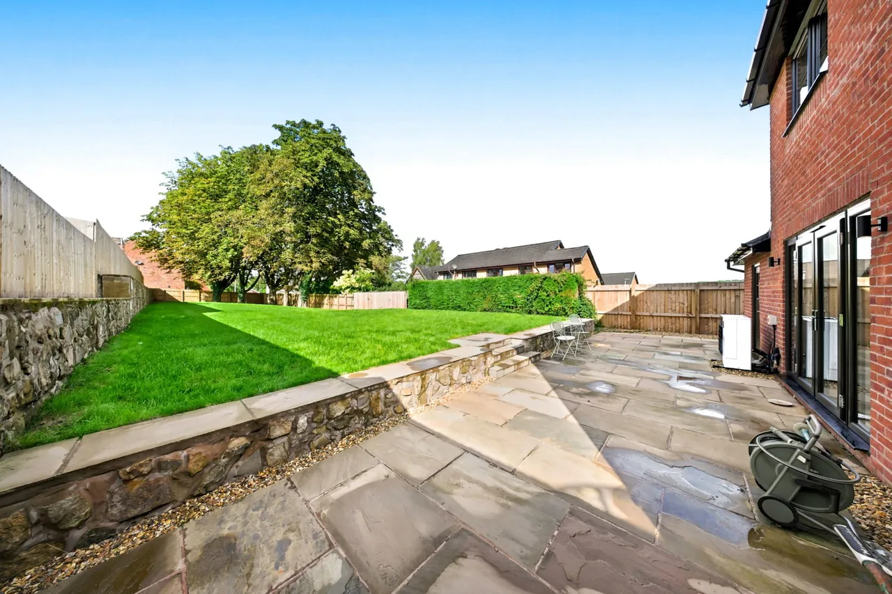 Avondale Mews, Darwen, BB3, photo 42