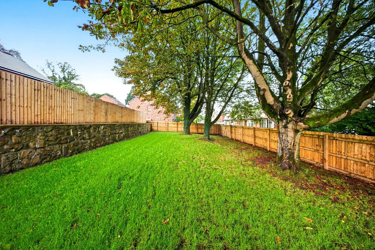 Avondale Mews, Darwen, BB3, photo 18