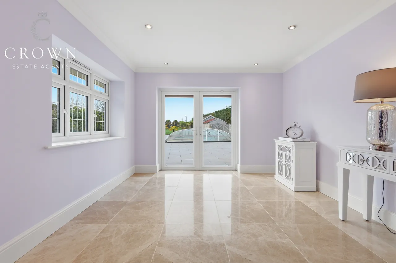 Glebe Road, Ramsden Bellhouse, photo 13