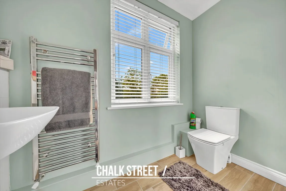 Stafford Avenue, Hornchurch, RM11 2EU, photo 13