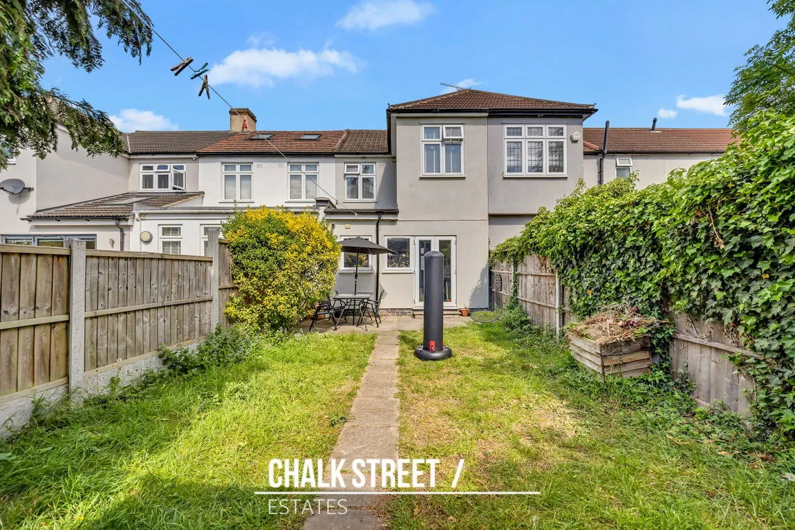 Stafford Avenue, Hornchurch, RM11 2EU, photo 15