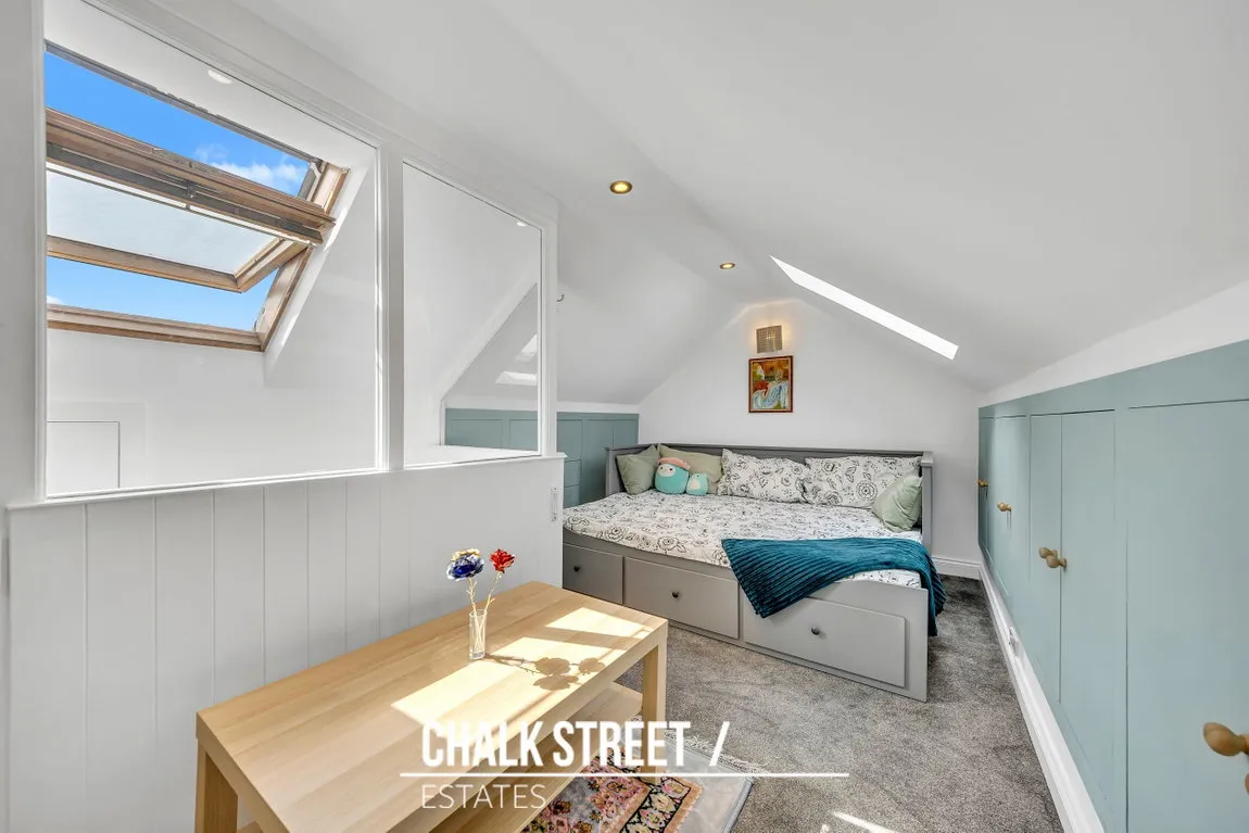 Stafford Avenue, Hornchurch, RM11 2EU, photo 12