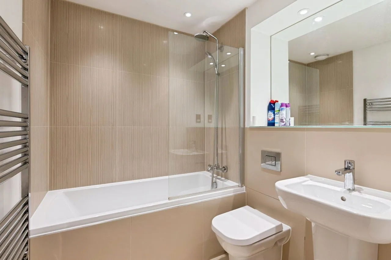 The Galleries, Warley, Brentwood, CM14, photo 13