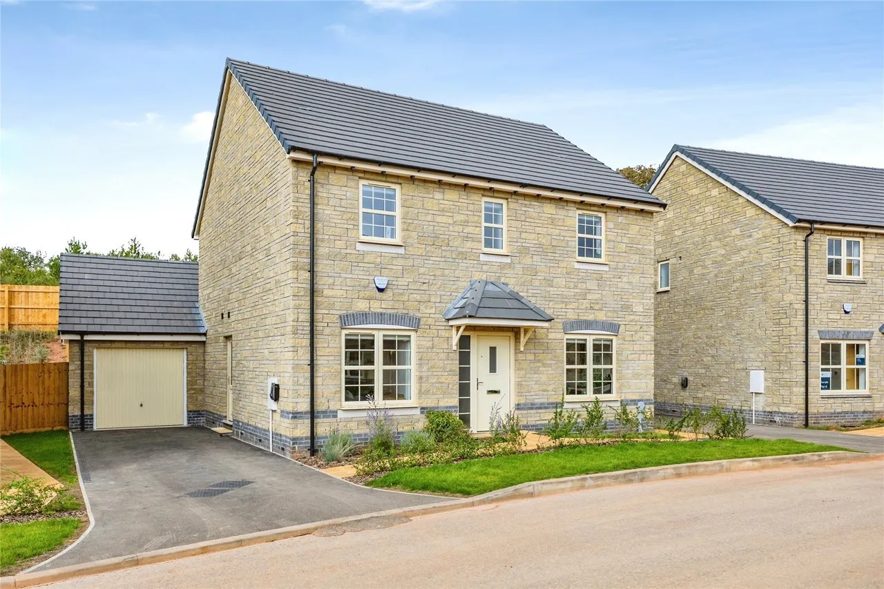 Brixham Road, Paignton, TQ4, photo 2